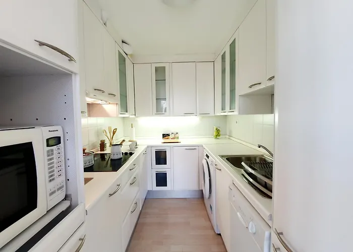 Bossa Nova Castle&outstanding With Garage