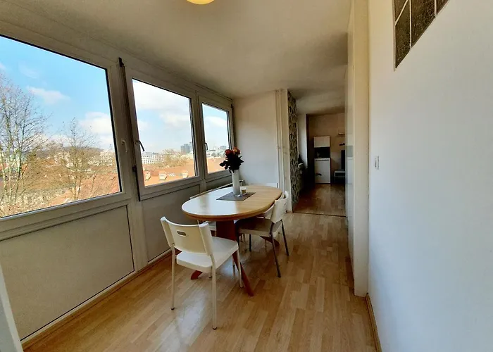 Bossa Nova Castle&outstanding With Garage 公寓 *