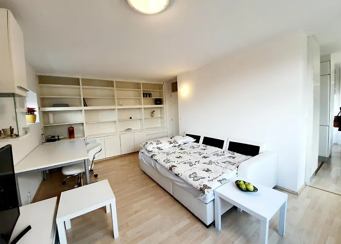 Bossa Nova Castle&outstanding With Garage * ليوبليانا